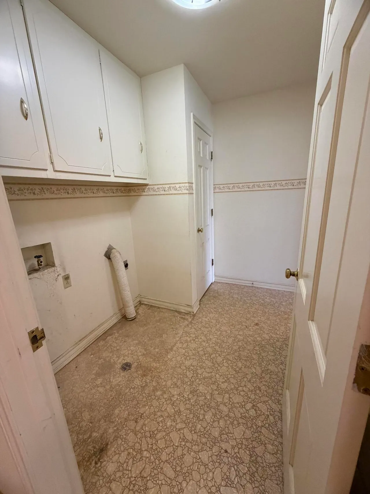 Photo 14 — 803 15th Street, Seagraves, TX 79359