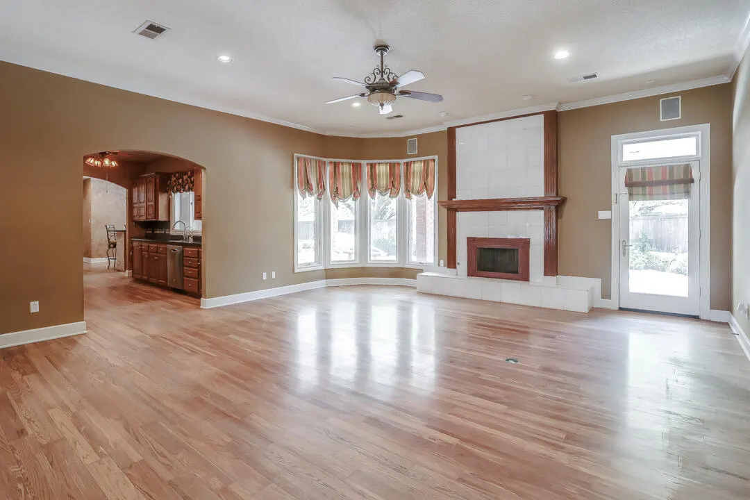 Photo 5 — 9407 Nashville Avenue, Lubbock, TX 79423