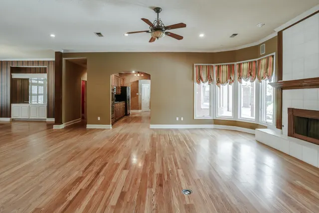 Photo 6 — 9407 Nashville Avenue, Lubbock, TX 79423