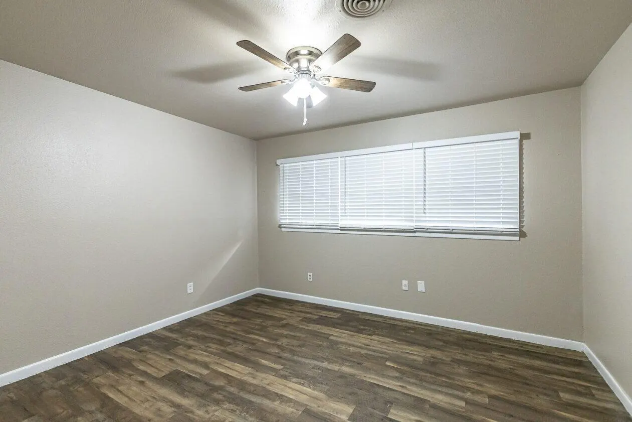 Photo 12 — 4314 45th Street, Lubbock, TX 79413