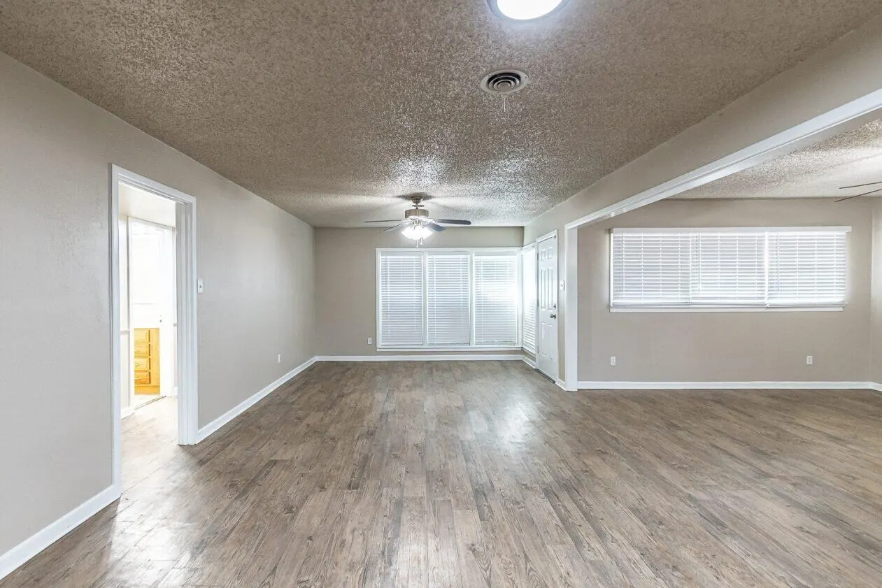 Photo 7 — 4314 45th Street, Lubbock, TX 79413