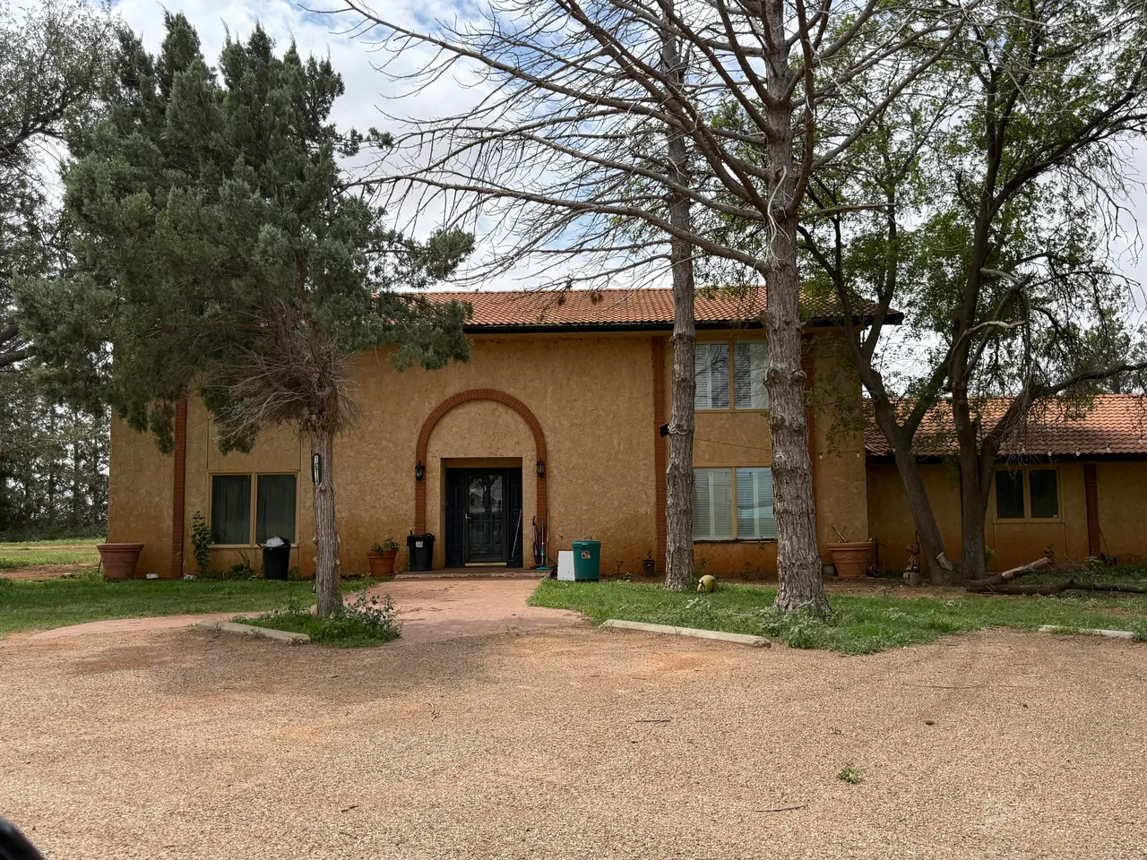 Front exterior — 1614 Cactus Drive, Levelland, TX 79336