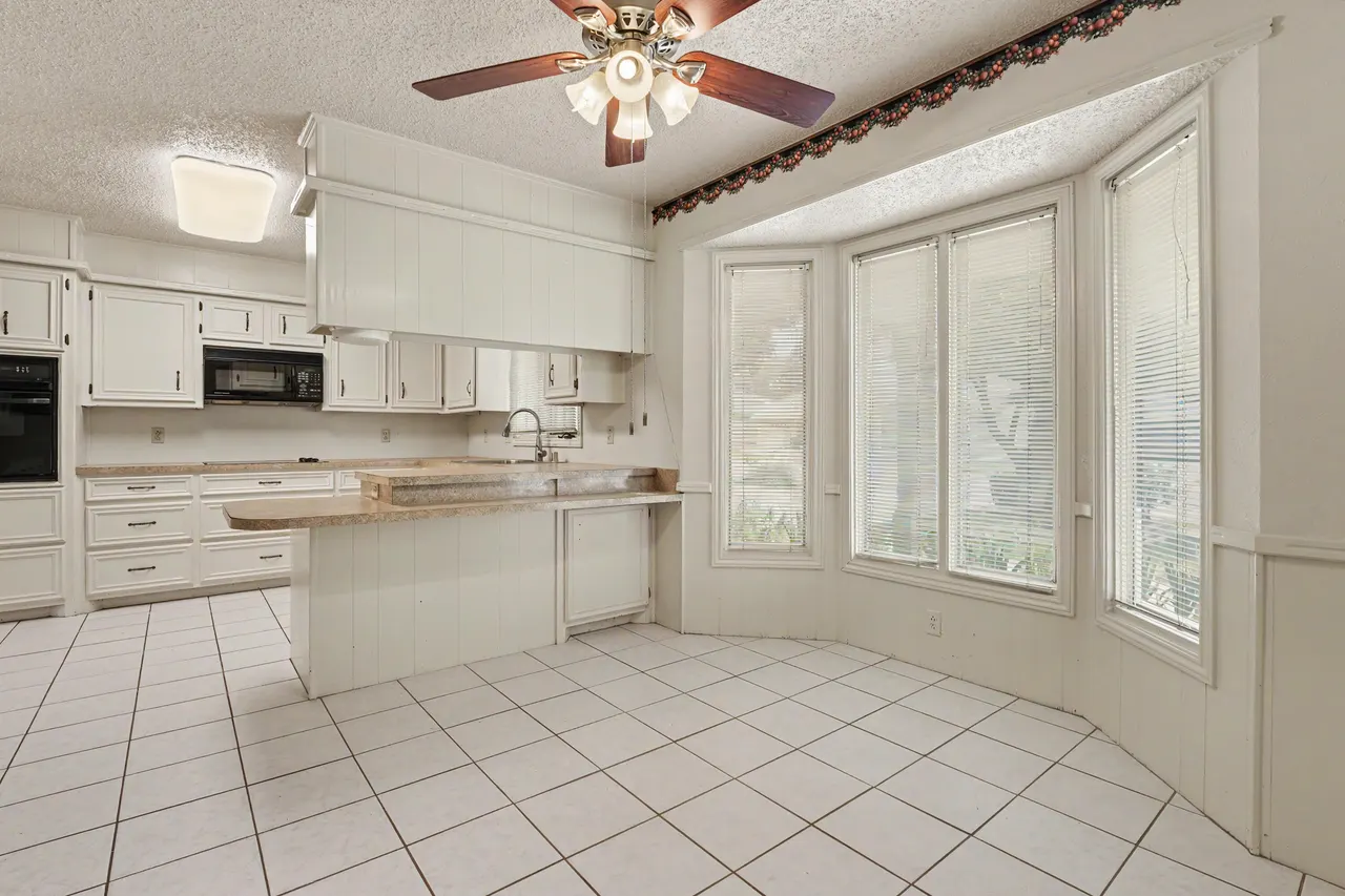 Photo 12 — 5213 86th Street, Lubbock, TX 79424