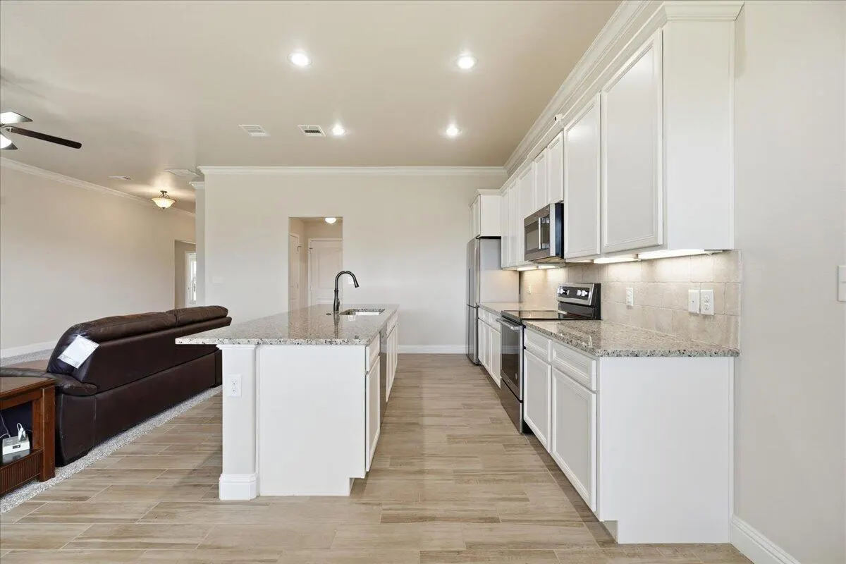 Photo 5 — 10109 Viola Avenue, Lubbock, TX 79424