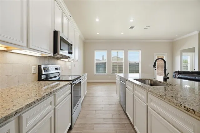 Photo 2 — 10109 Viola Avenue, Lubbock, TX 79424