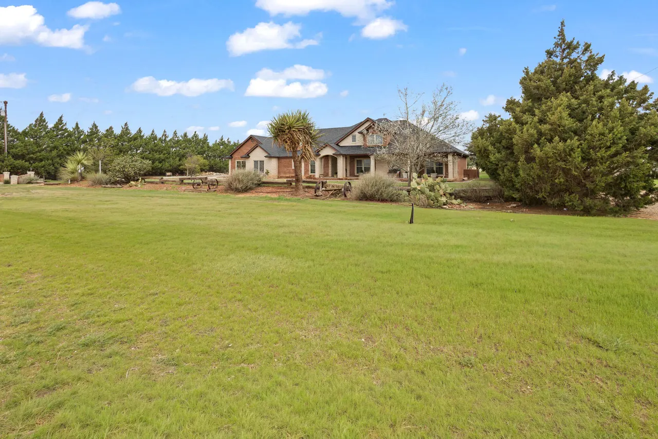 Photo 5 — 1465 Farm To Market Rd 54, Littlefield, TX 79339
