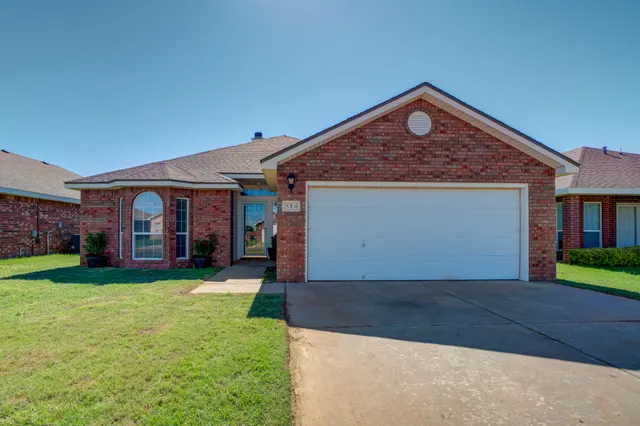 Photo 3 — 514 N Kline Avenue, Lubbock, TX 79416