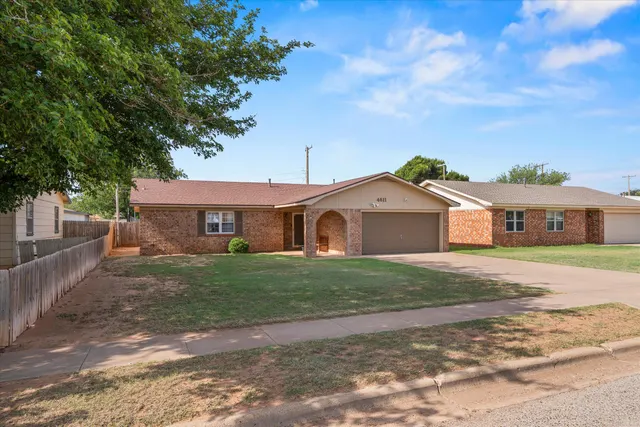 Photo 3 — 4611 Itasca Street, Lubbock, TX 79416