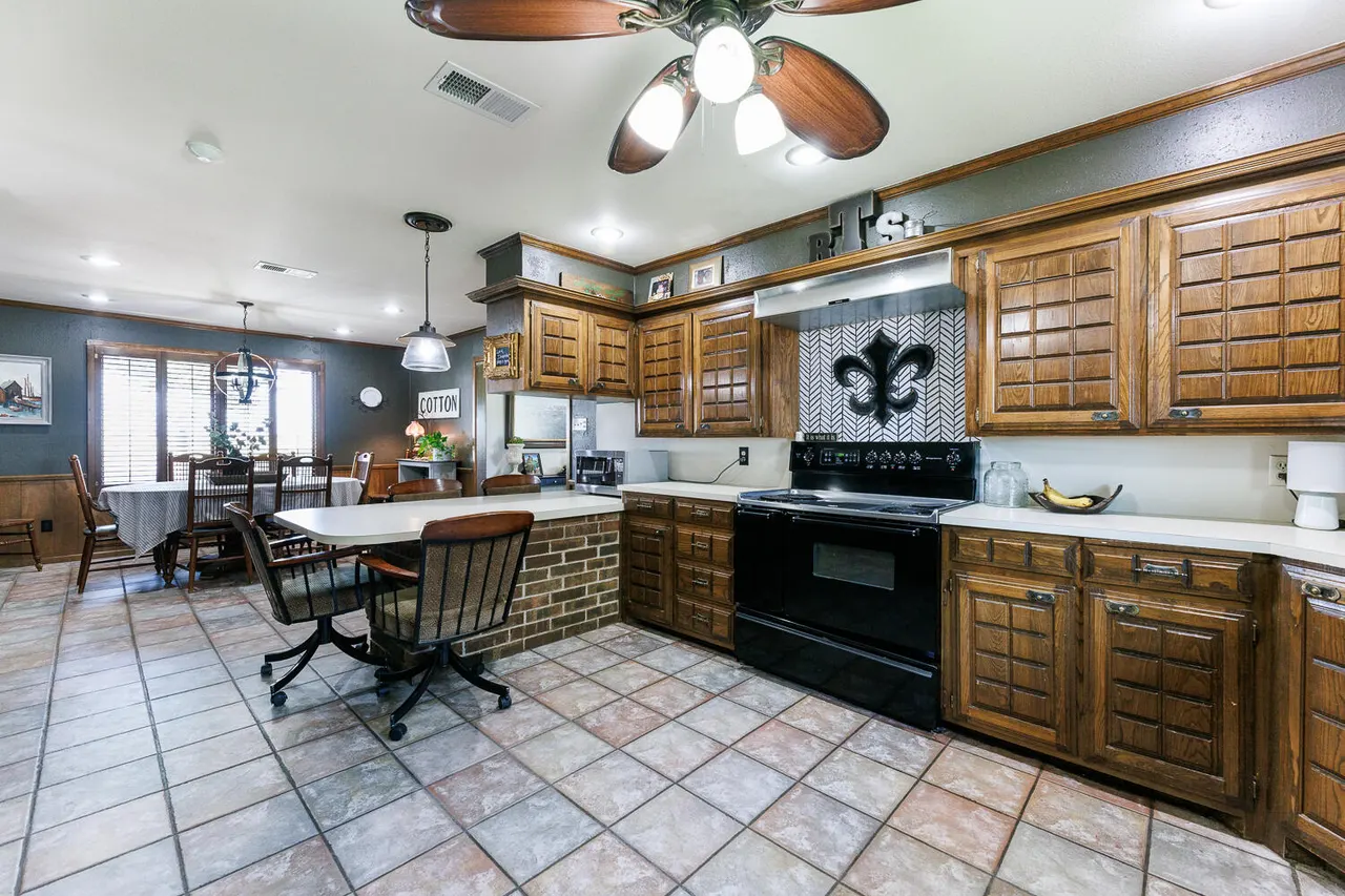 Photo 23 — 3261 I-27, Abernathy, TX 79311
