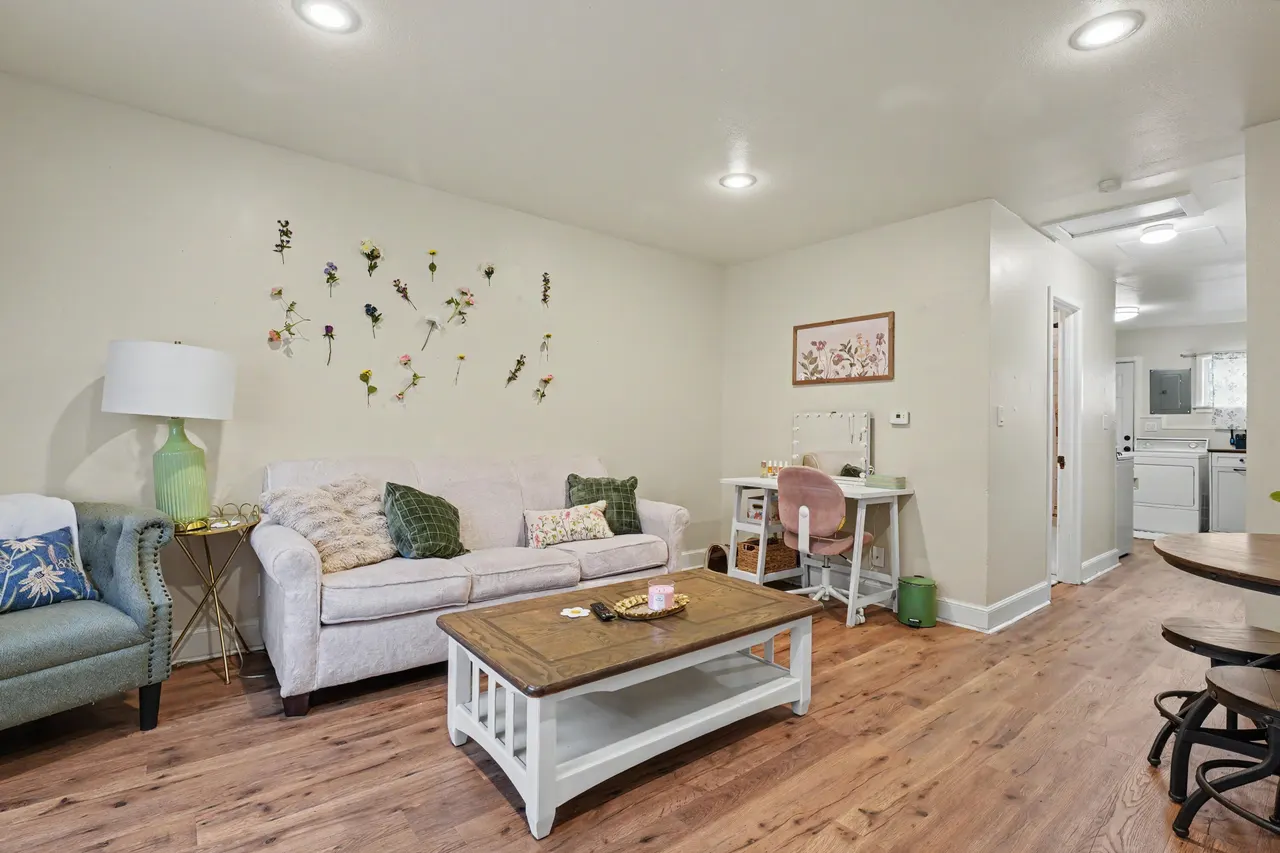 Photo 4 — 2117 35th Street, Lubbock, TX 79412