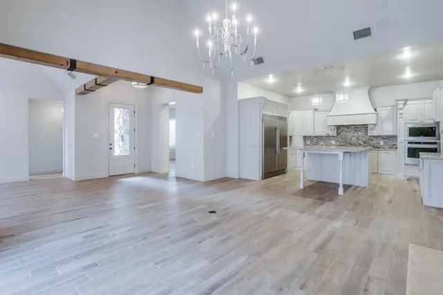 Photo 4 — 11805 Troy Avenue, Lubbock, TX 79424