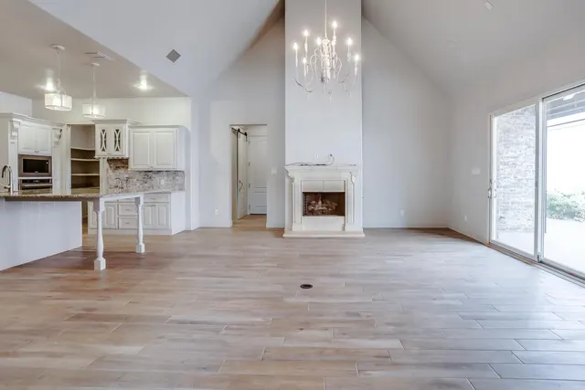 Photo 2 — 11805 Troy Avenue, Lubbock, TX 79424