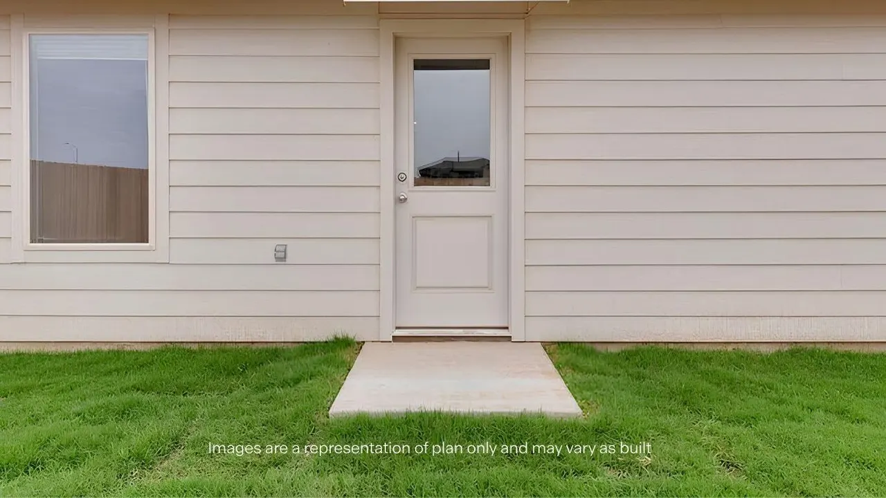 Photo 8 — 7442 10th Street, Lubbock, TX 79416