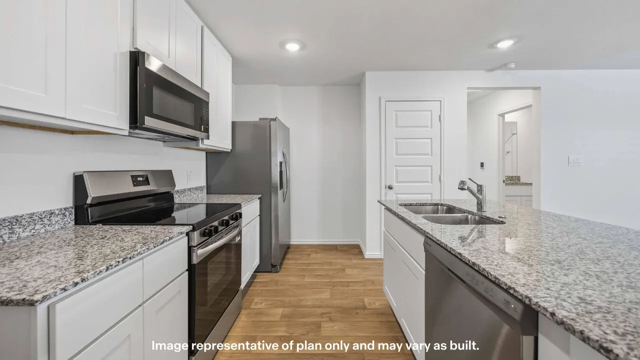Photo 5 — 7440 10th Street, Lubbock, TX 79416