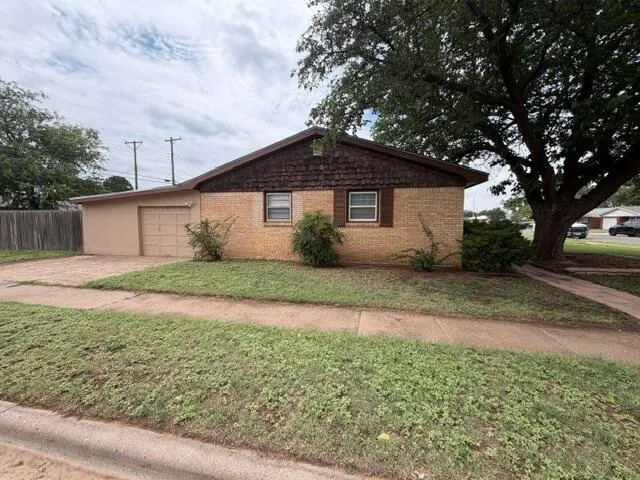 Photo 8 — 2801 60th Street, Lubbock, TX 79413