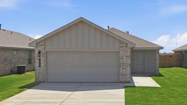 Front exterior — 7443 10th Street, Lubbock, TX 79416