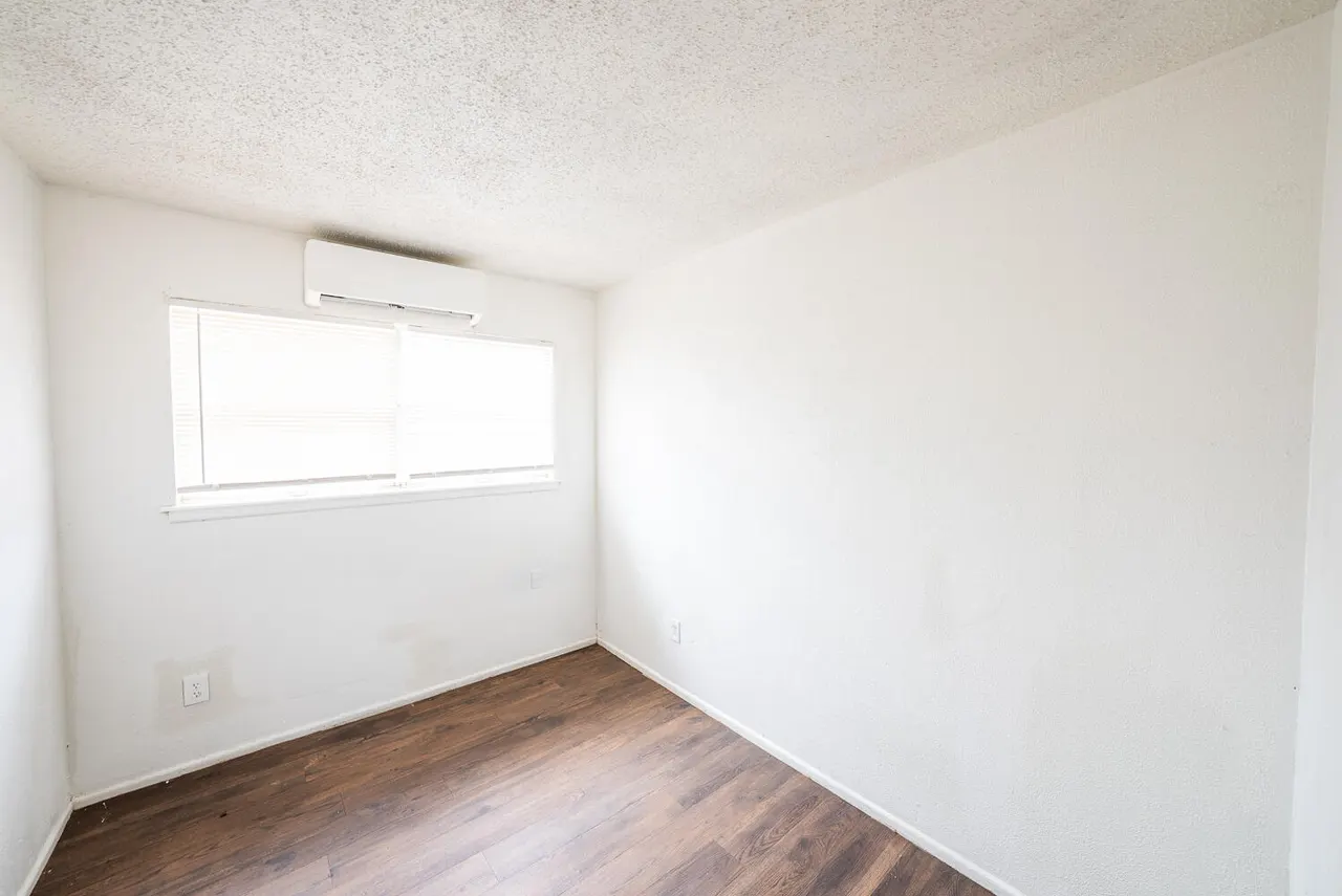 Photo 4 — 824 Vanda Avenue, Lubbock, TX 79403