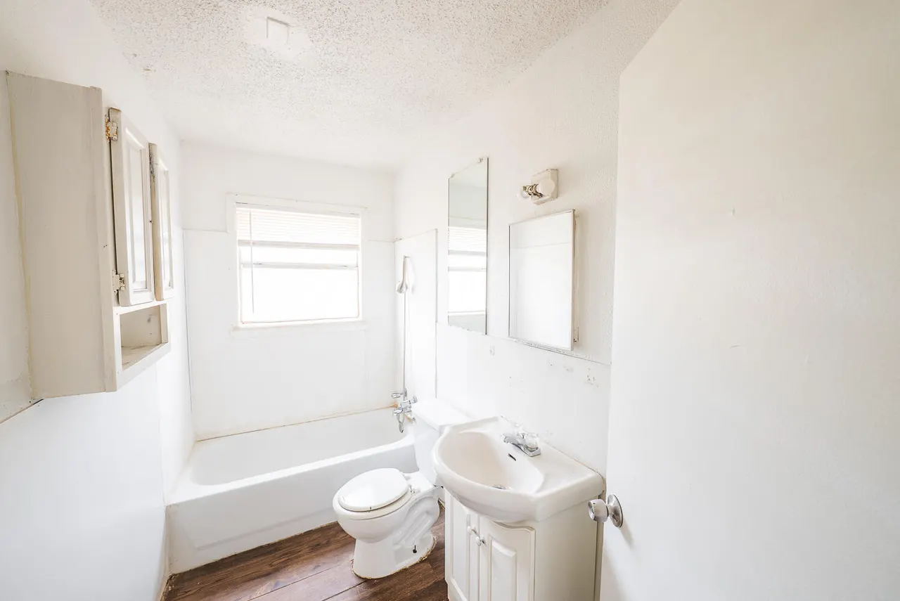 Photo 5 — 824 Vanda Avenue, Lubbock, TX 79403