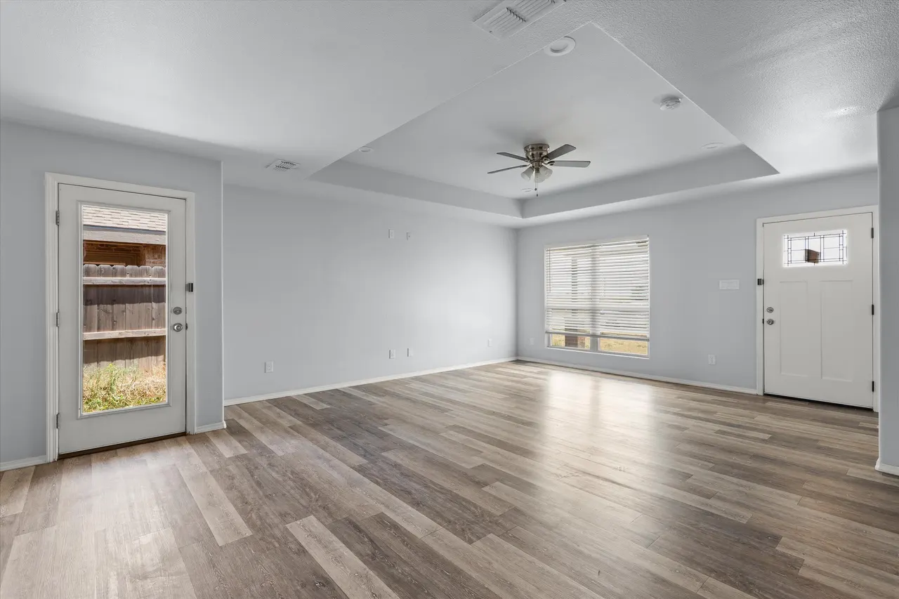 Photo 9 — 8414 11th Street, Lubbock, TX 79416