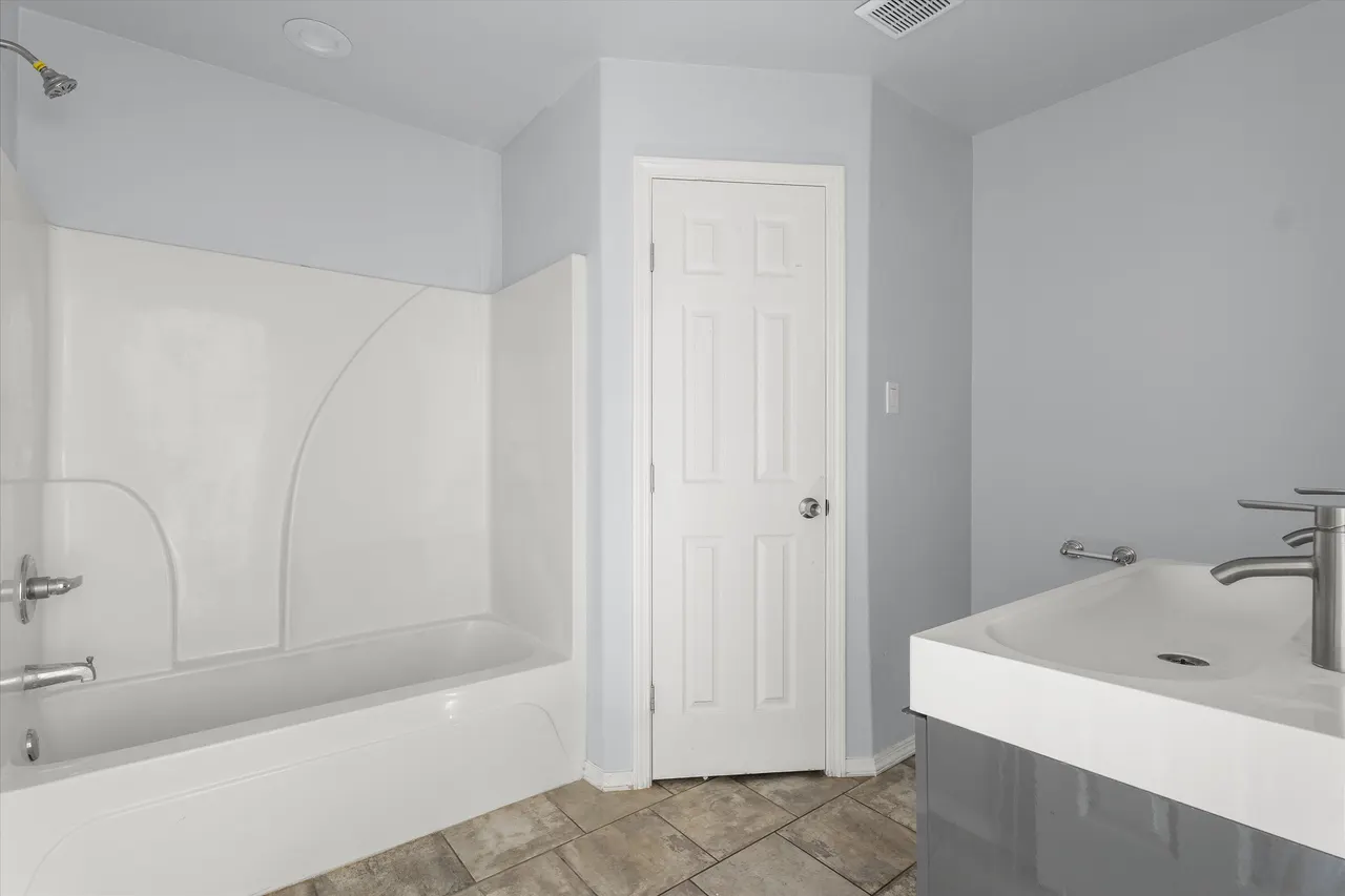 Photo 17 — 8414 11th Street, Lubbock, TX 79416