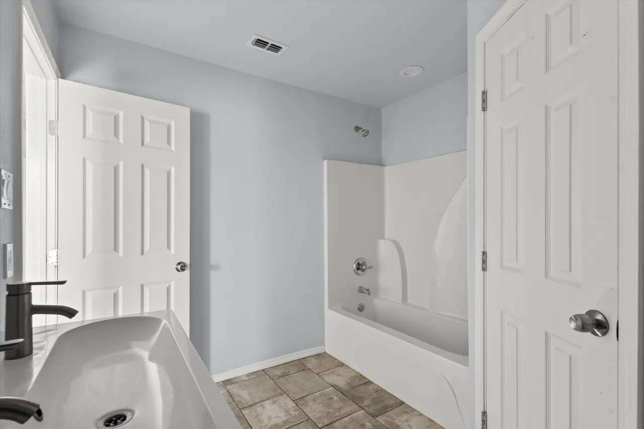Photo 18 — 8414 11th Street, Lubbock, TX 79416