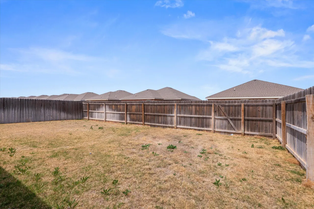 Photo 24 — 8414 11th Street, Lubbock, TX 79416