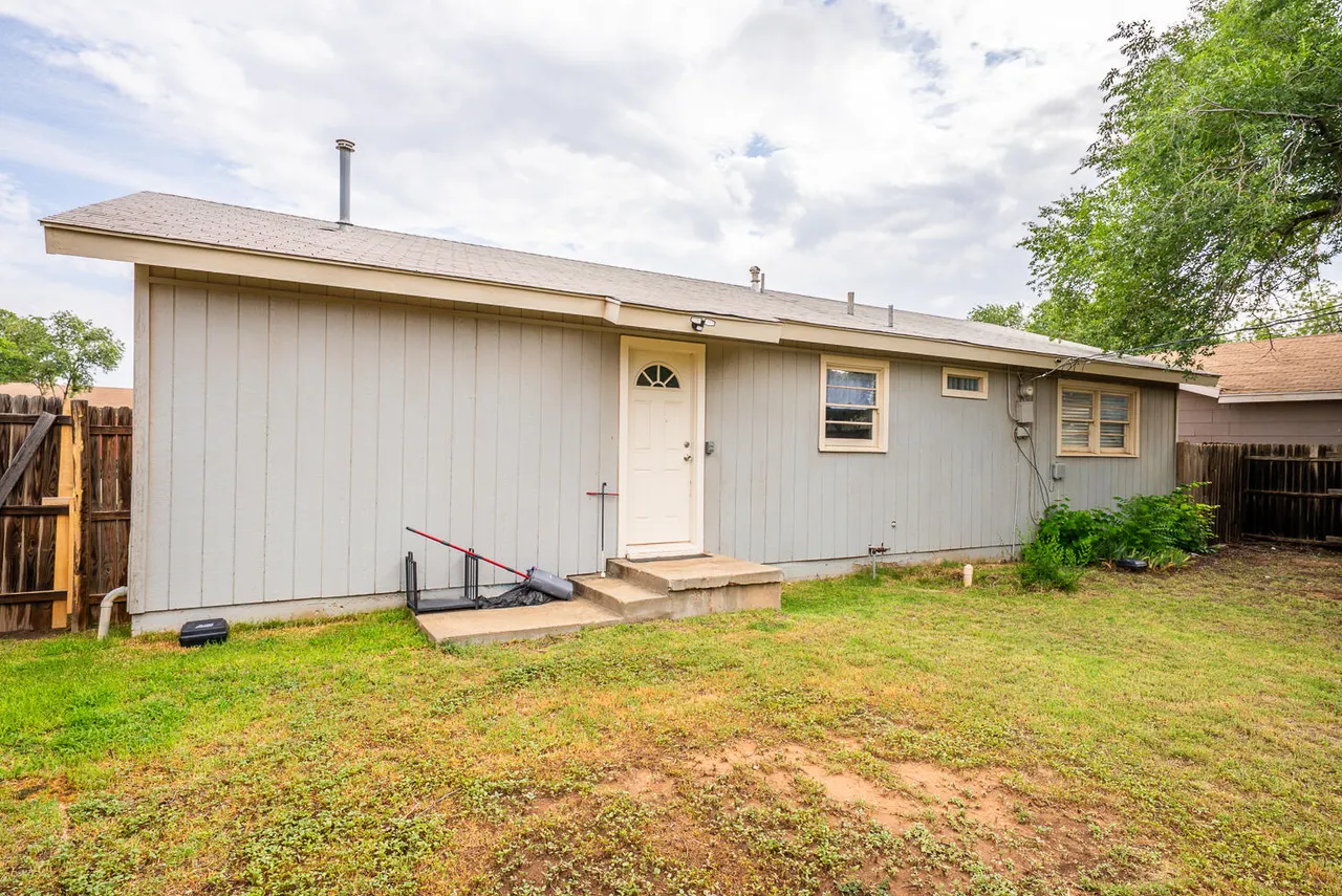 Photo 12 — 4507 43rd Street, Lubbock, TX 79414