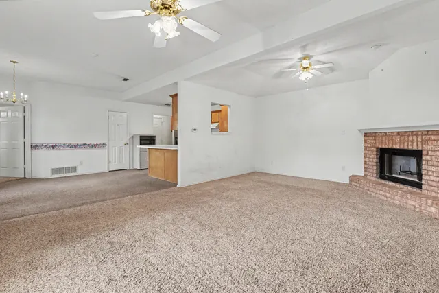 Photo 5 — 1022 Iola Avenue, Lubbock, TX 79416
