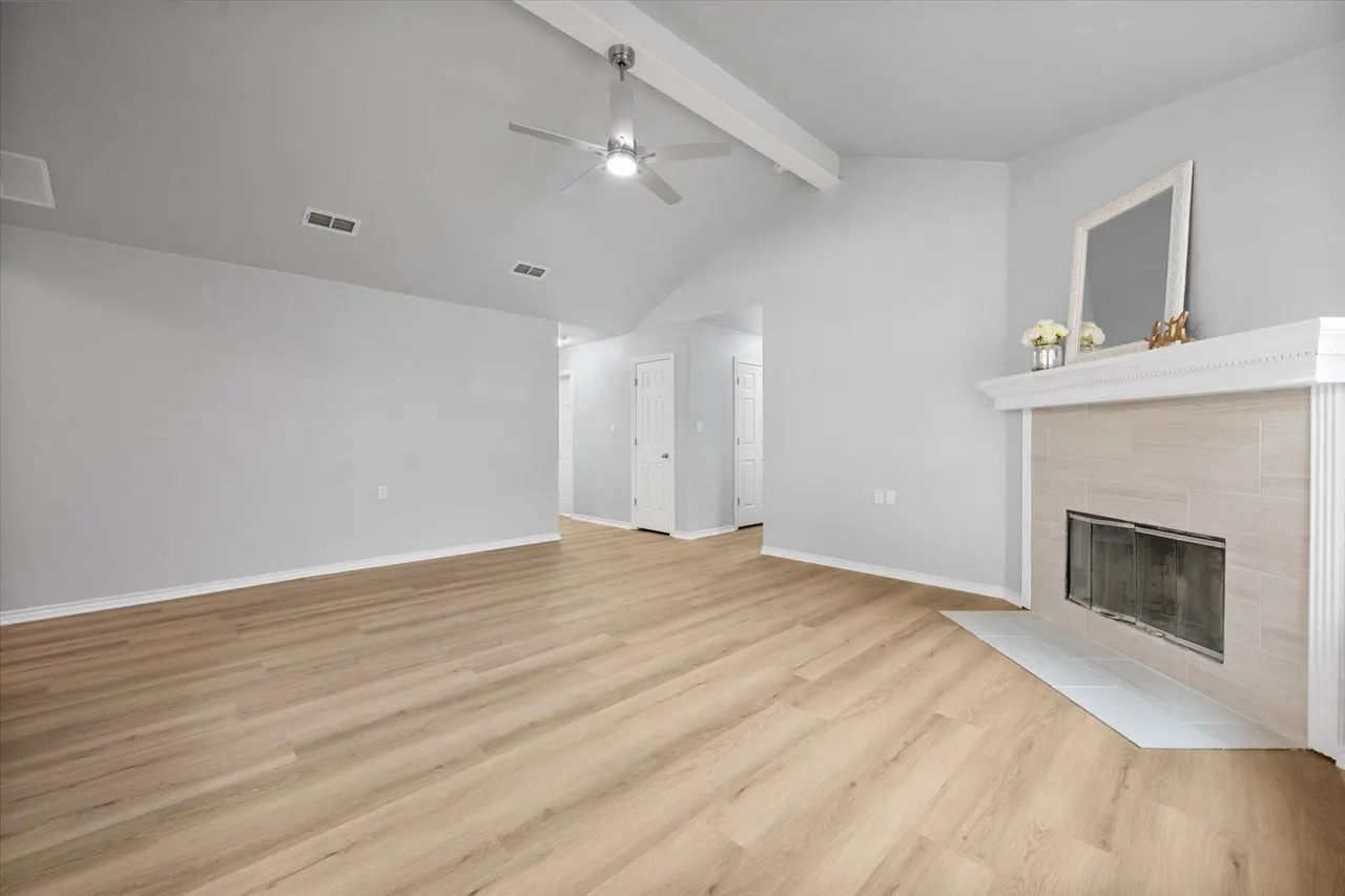 Photo 7 — 2320 101st Street, Lubbock, TX 79423