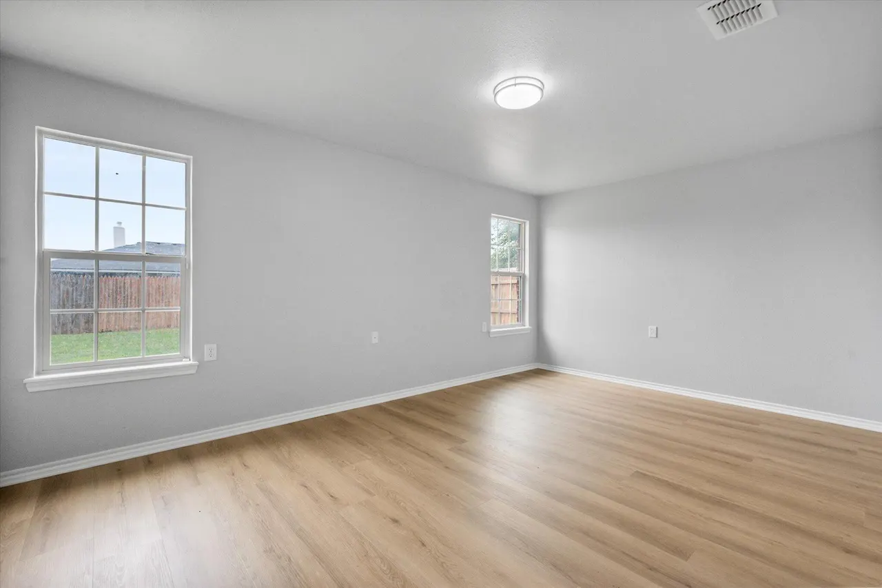 Photo 16 — 2320 101st Street, Lubbock, TX 79423