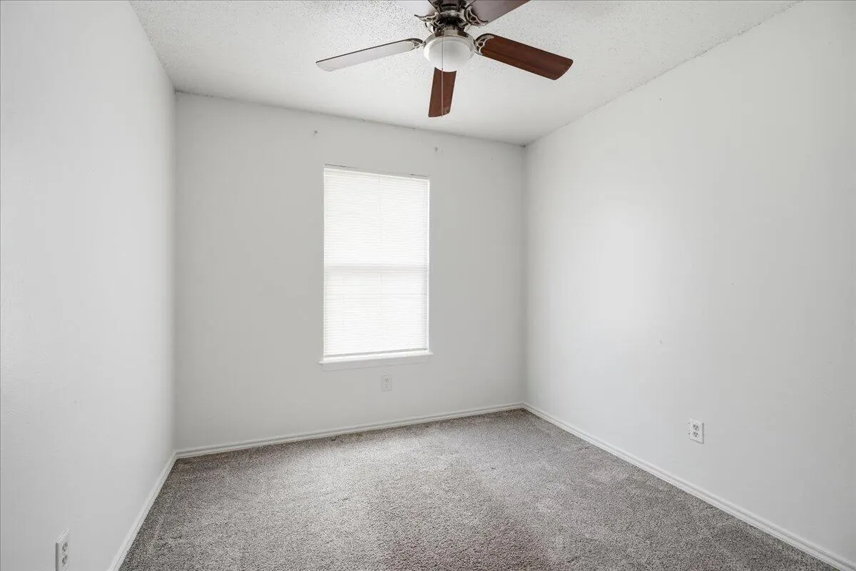 Photo 10 — 2722 3rd Street, Lubbock, TX 79415