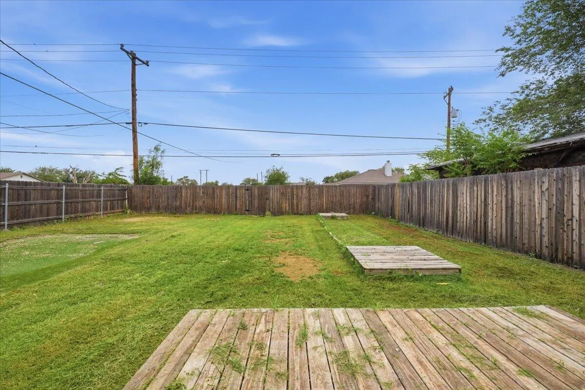 Photo 20 — 2722 3rd Street, Lubbock, TX 79415