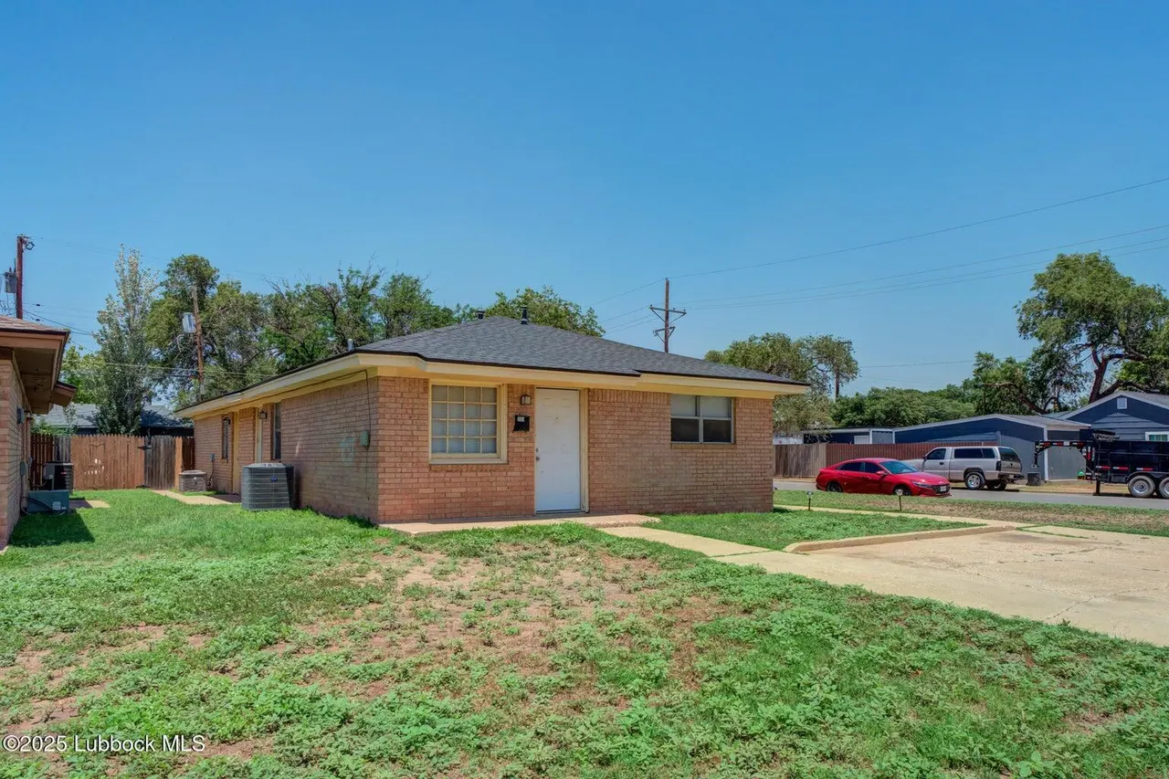 Front exterior — 2302 40th Street, Lubbock, TX 79412