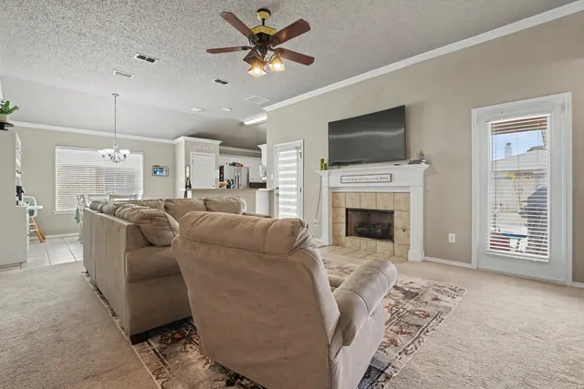 Photo 5 — 1913 77th Place, Lubbock, TX 79423