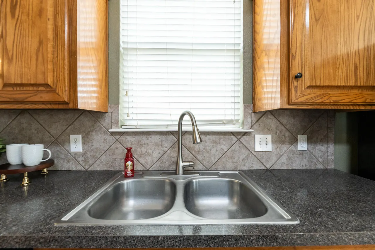 Photo 18 — 4919 Hanover Drive, Lubbock, TX 79416