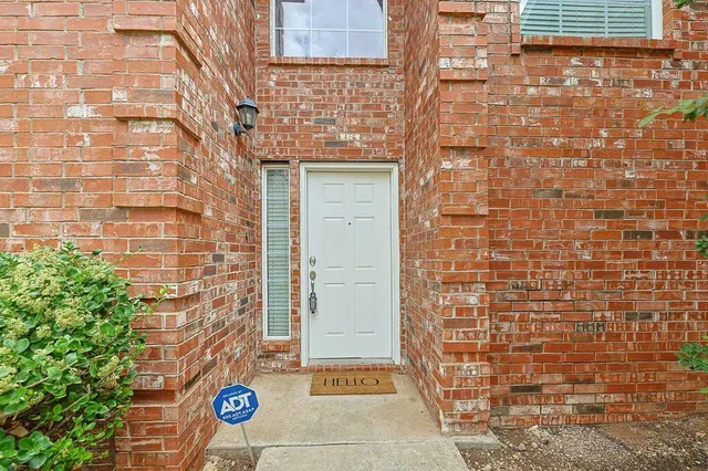 Photo 3 — 4919 Hanover Drive, Lubbock, TX 79416