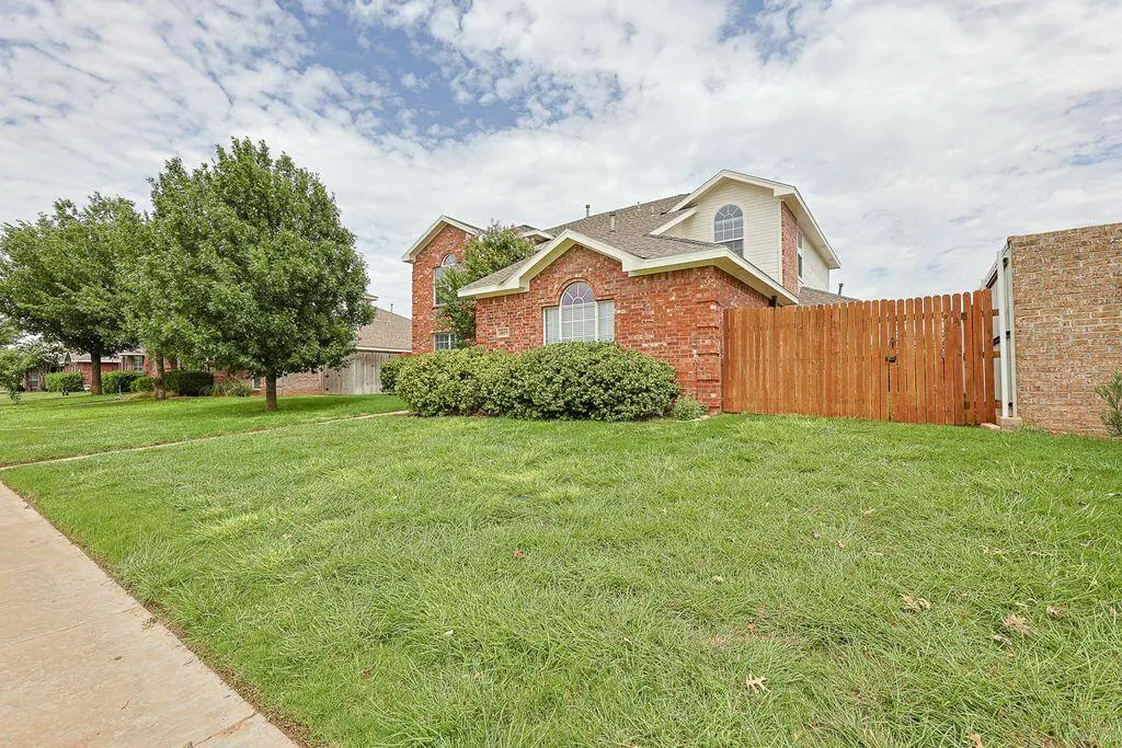 Photo 76 — 4919 Hanover Drive, Lubbock, TX 79416