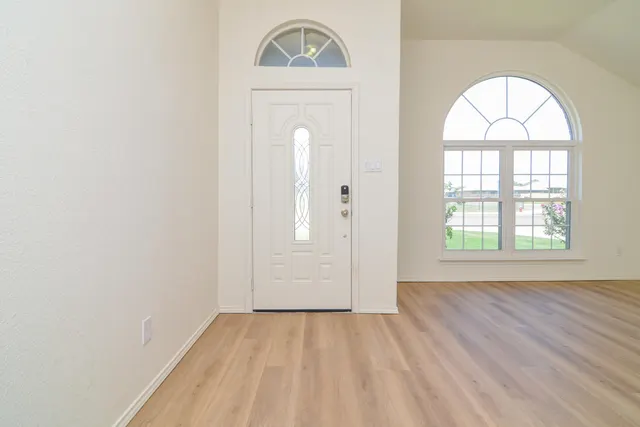 Photo 3 — 8803 13th Street, Lubbock, TX 79416