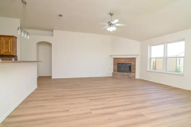 Photo 6 — 8803 13th Street, Lubbock, TX 79416