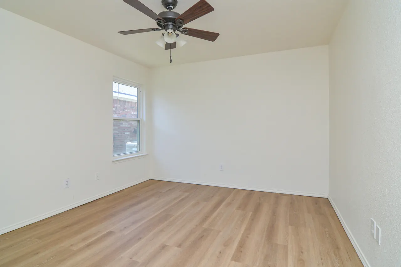 Photo 33 — 8803 13th Street, Lubbock, TX 79416