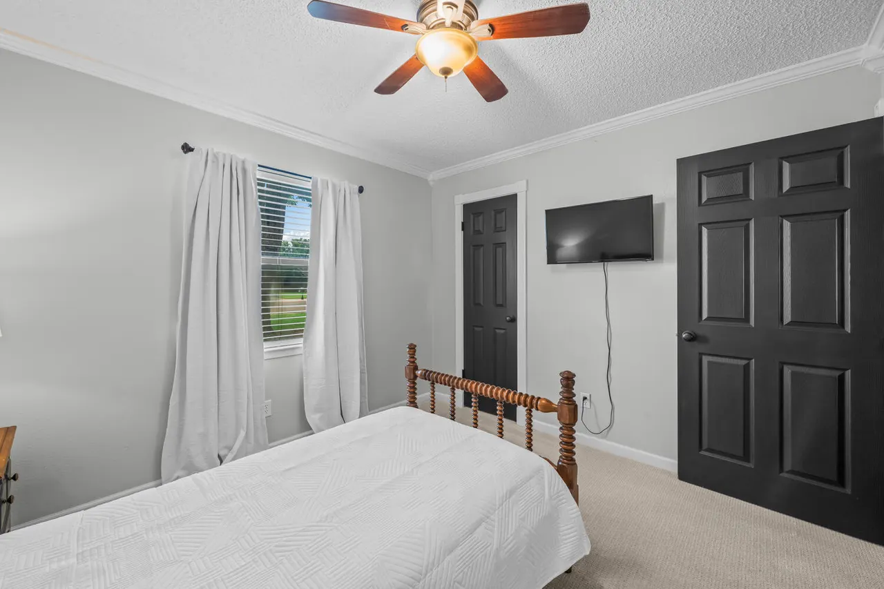 Photo 20 — 318 Walnut Street, Levelland, TX 79336