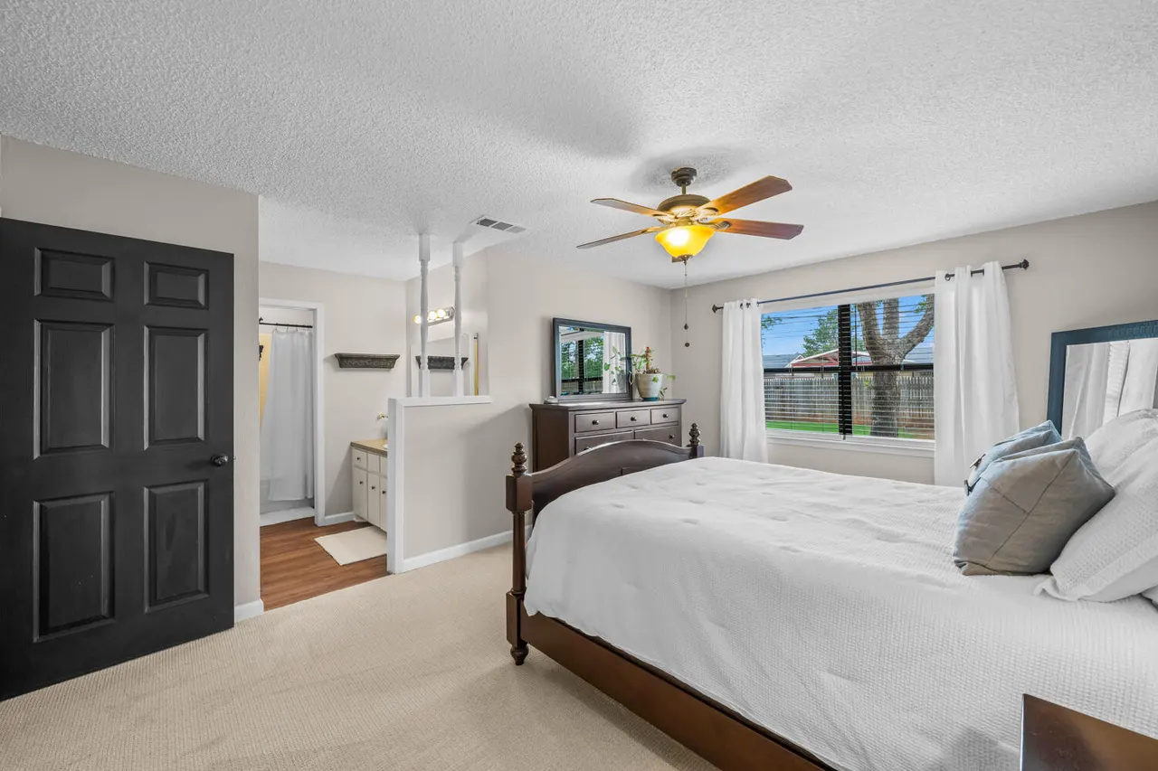 Photo 14 — 318 Walnut Street, Levelland, TX 79336