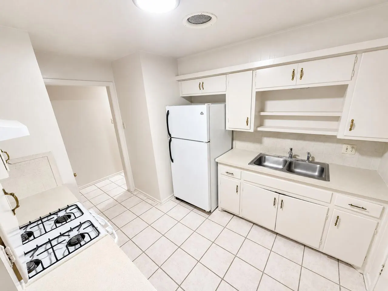 Photo 4 — 5615 44th Street, Lubbock, TX 79414