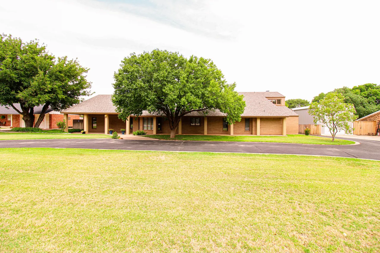 Photo 3 — 2606 Newcomb Street, Lubbock, TX 79415