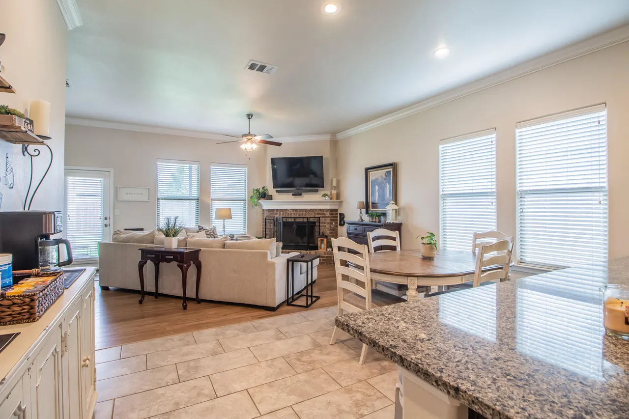 Photo 10 — 7443 104th Street, Lubbock, TX 79424