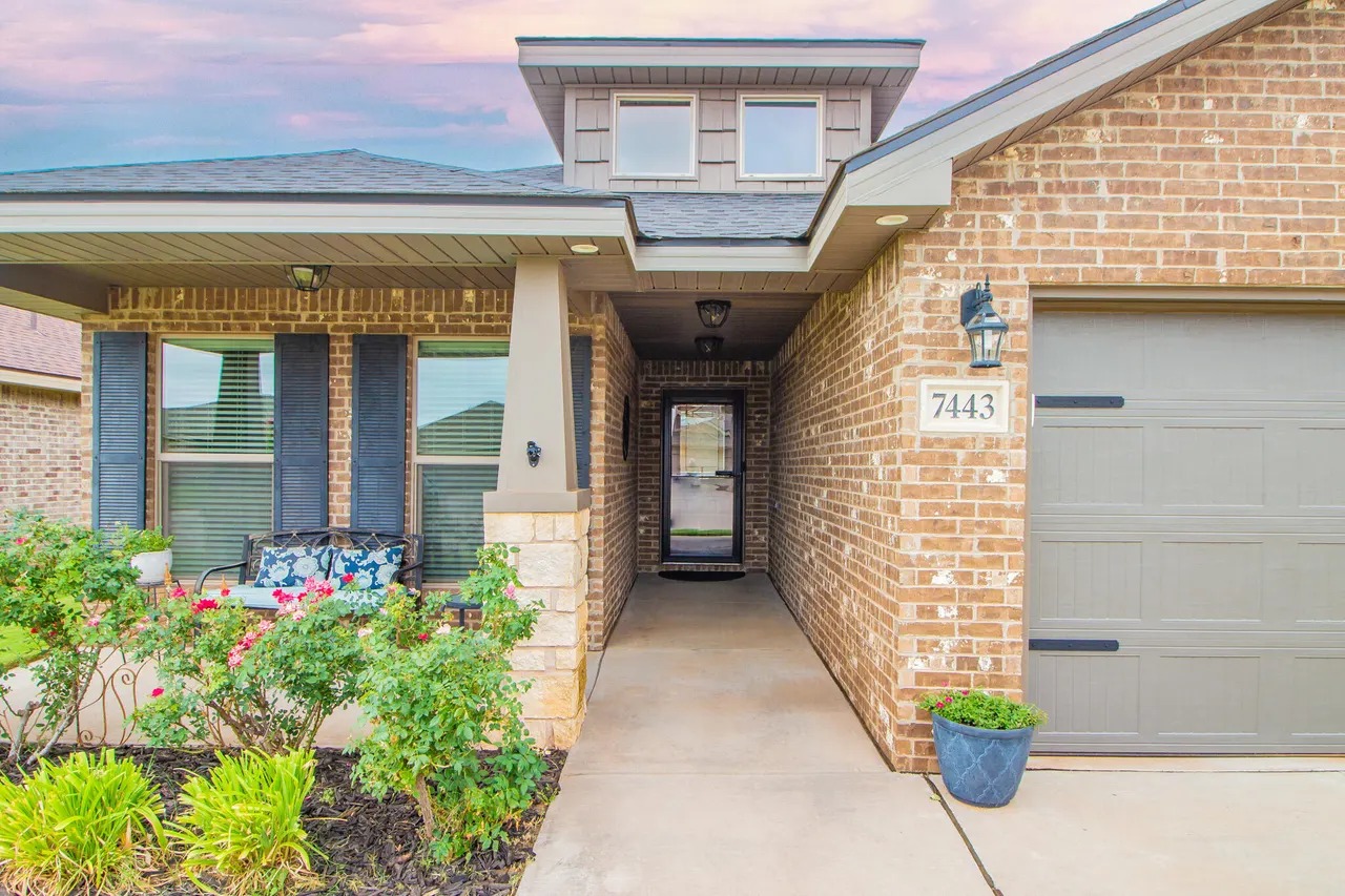 Photo 2 — 7443 104th Street, Lubbock, TX 79424