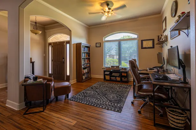 Photo 5 — 6305 77th Street, Lubbock, TX 79424