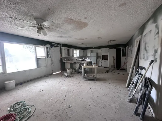 Photo 6 — 2009 44th Street, Lubbock, TX 79412