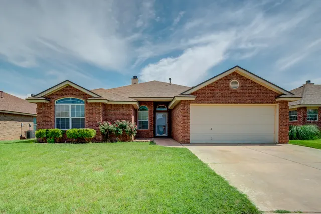 Front exterior — 6715 9th Street, Lubbock, TX 79416
