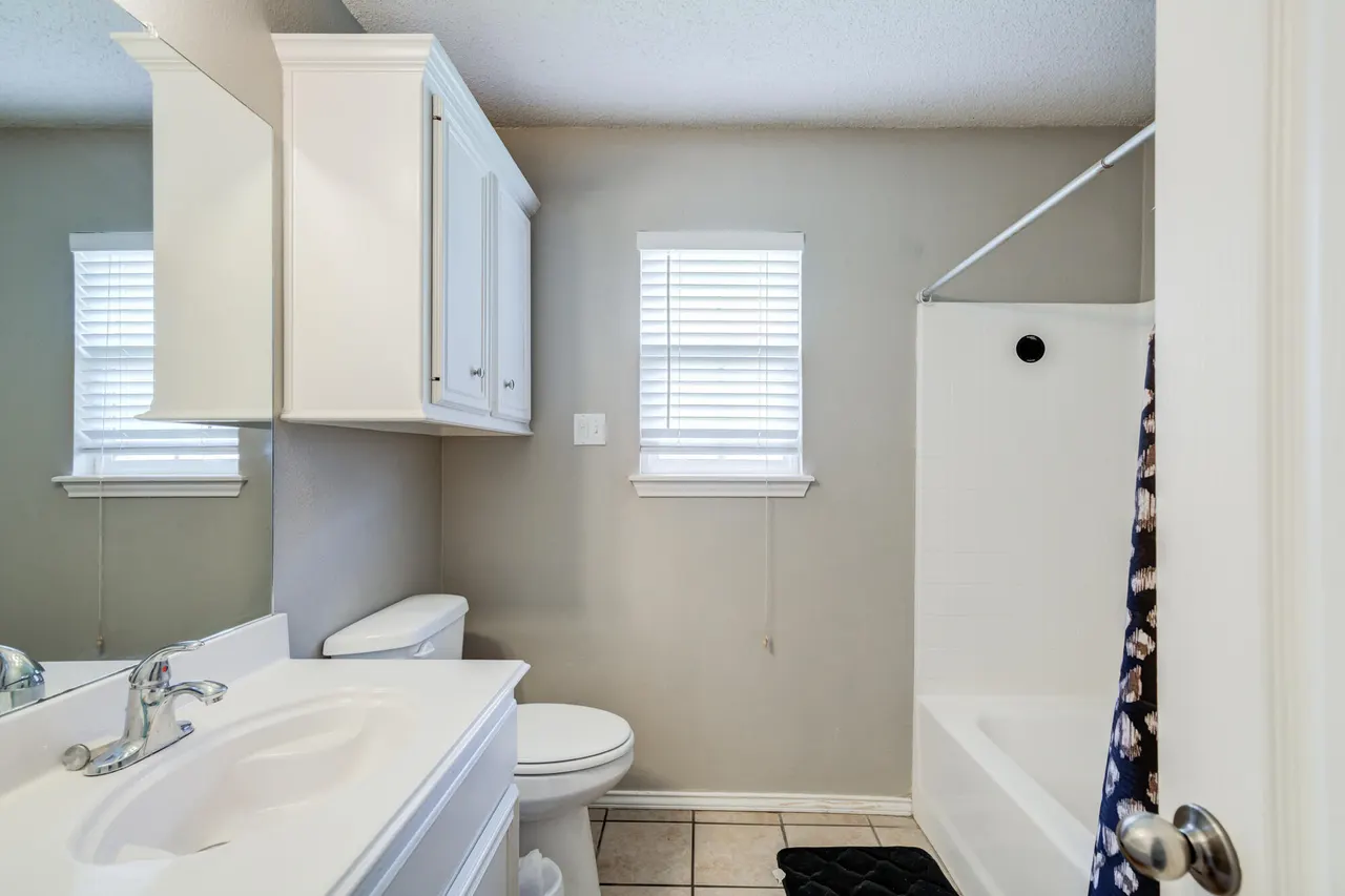 Photo 38 — 6715 9th Street, Lubbock, TX 79416